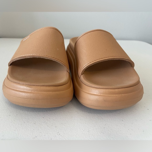 Reef Cushion Bondi Bay Slides – Tan/Nude – Women’s Size 10 l Poshmark - Picture 2 of 7